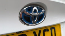 Toyota C-HR 1.8 Hybrid Design 5dr CVT Hybrid Hatchback